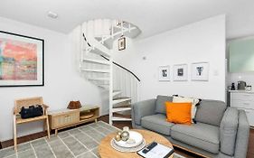 22 Heavenly Highgate 2 Bedrm & Parking-Walk To Hbf